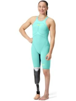 Speedo Fastskin LZR Pure Valor 2.0 Closedback Kneeskin - Arctic Glass 16 Speedo Fastskin LZR Pure Valor 2.0 Closedback Kneeskin - Arctic Glass -Swimmer Shop 1586018470 4